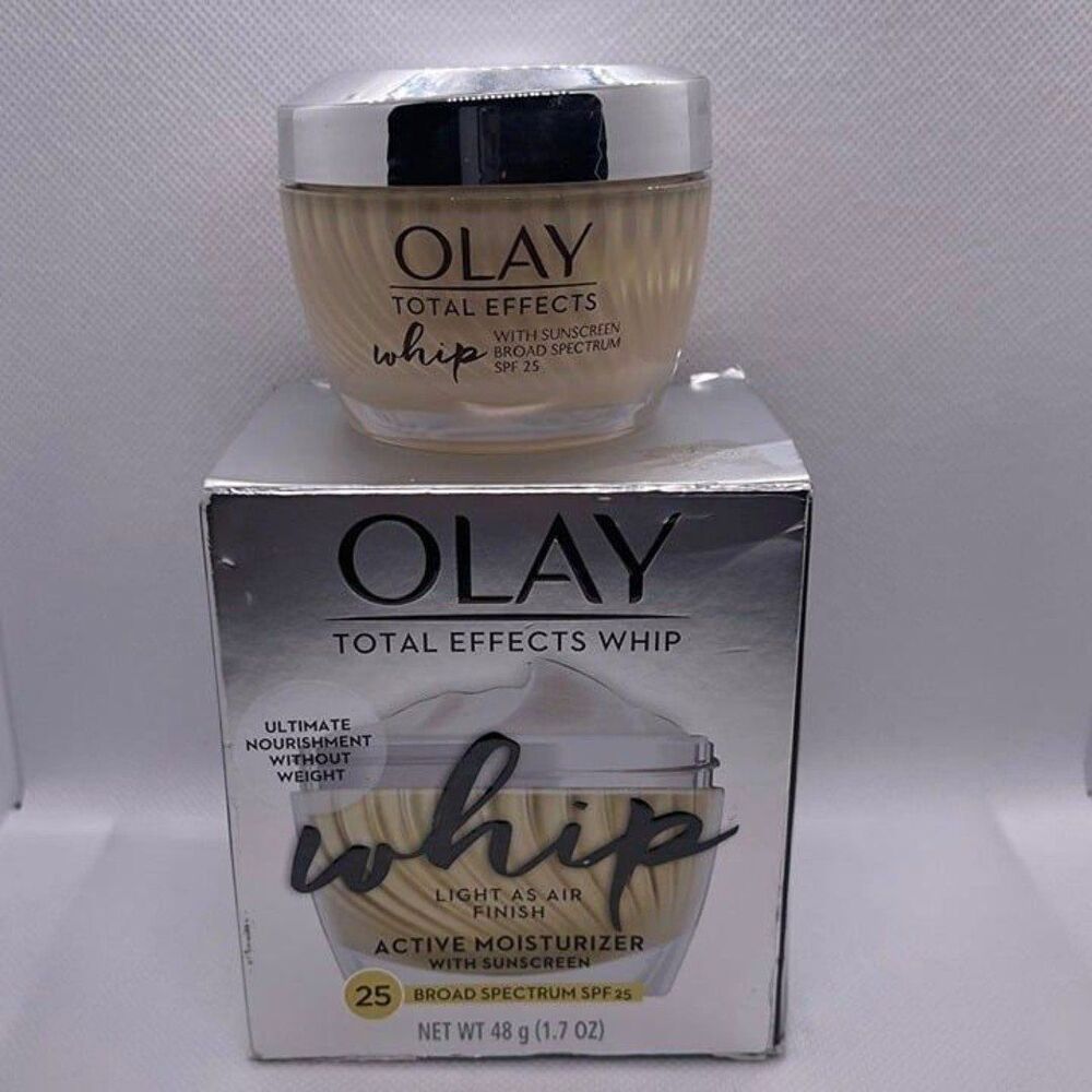 Olay Total Effects SPF Sunscreen Whip Face Moisturizer - Picture 4 of 10